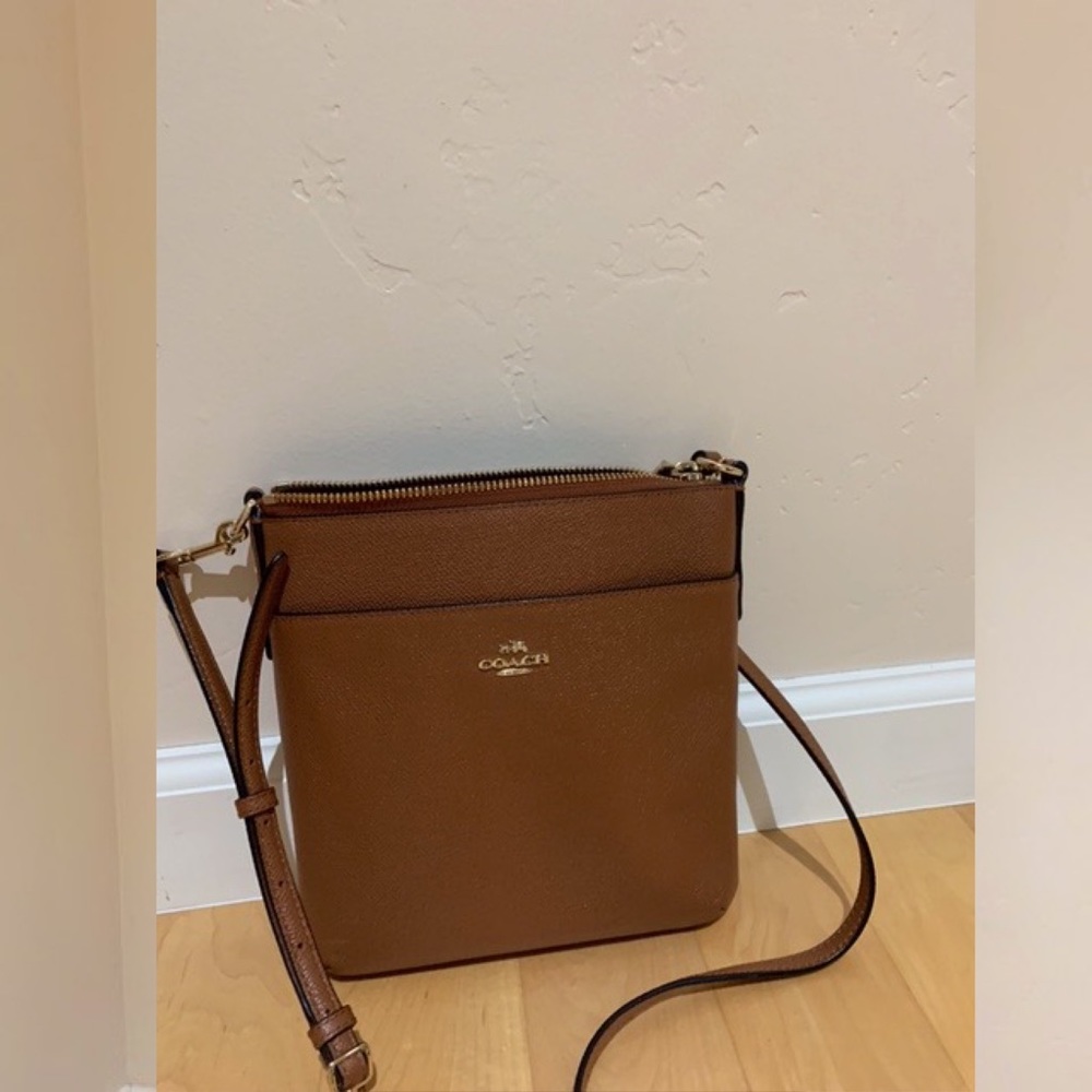 Leather cross-body purse
